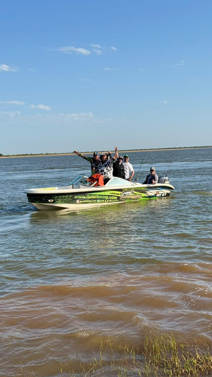 Embarcación en el río Paraná